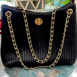 Henri Bendel Gorgeous Lambskin leather purse